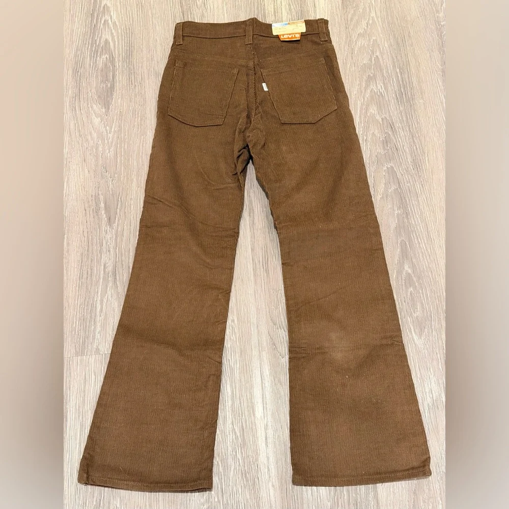 Vintage 1980s Deadstock Levi’s 746 Brown Corduroy Pants